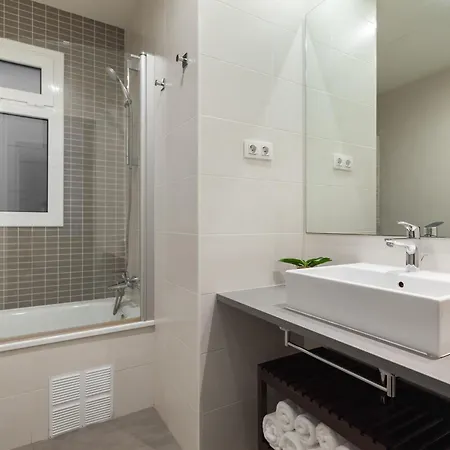 Caterina 1840 N4 * Barcelone